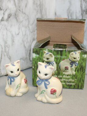 Lenox Kitten Poppies on Blue Ceramic Salt & Pepper Shakers NIB